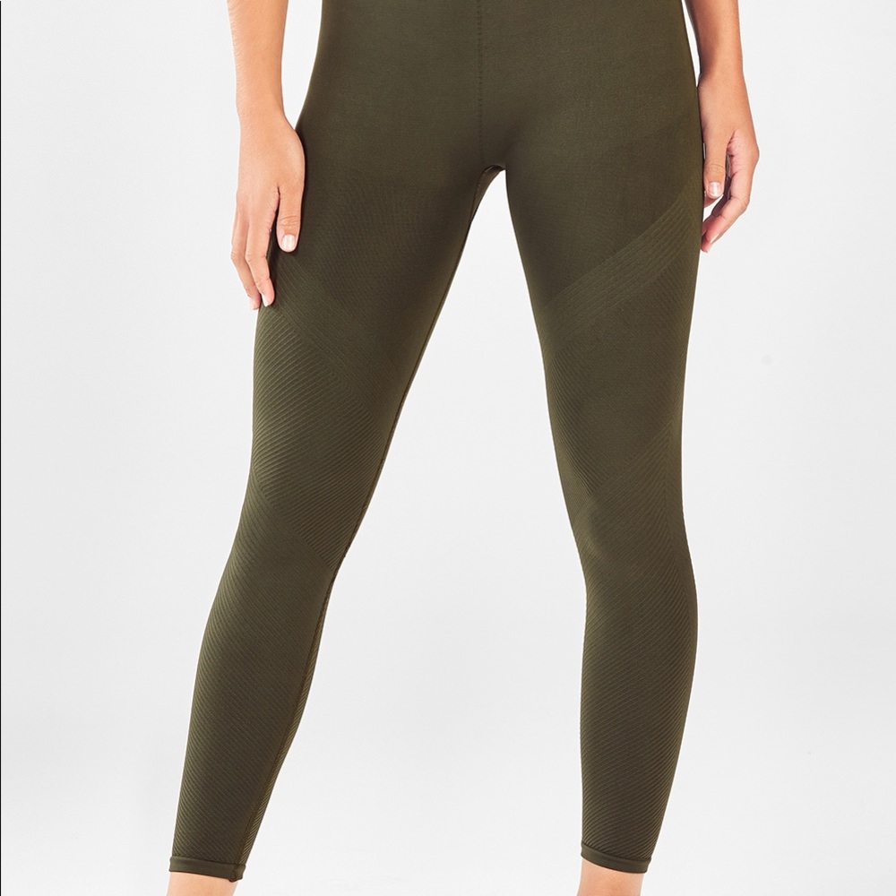 Fabletics Mid-Rise Seamless Rib 7/8 Dark Olive